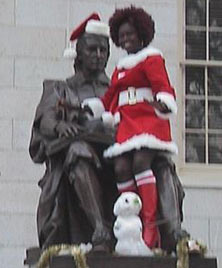 Harvard Santa