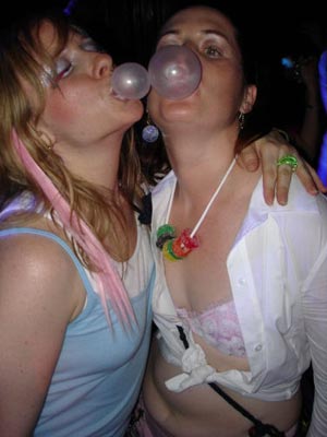 bubble blowing contest
